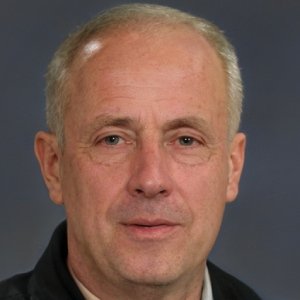 Customer review praising VitaNerve6 for easy use and effective nerve pain relief